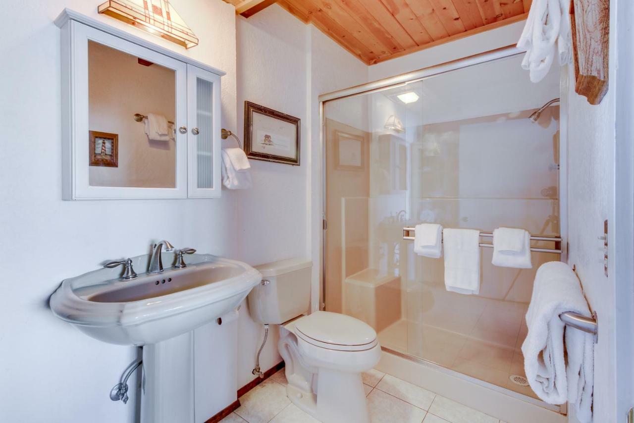 Lopez Island Hunter Bay Waterfront Home 外观 照片